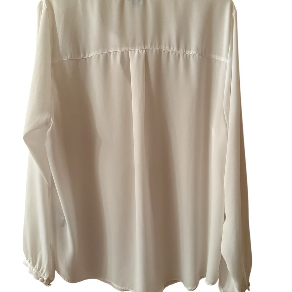 Torrid Women's Ivory Blouse - Picture 2 of 7
